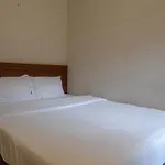 Kemang Place Near Lippo Mall Kemang Mitra Reddoorz
