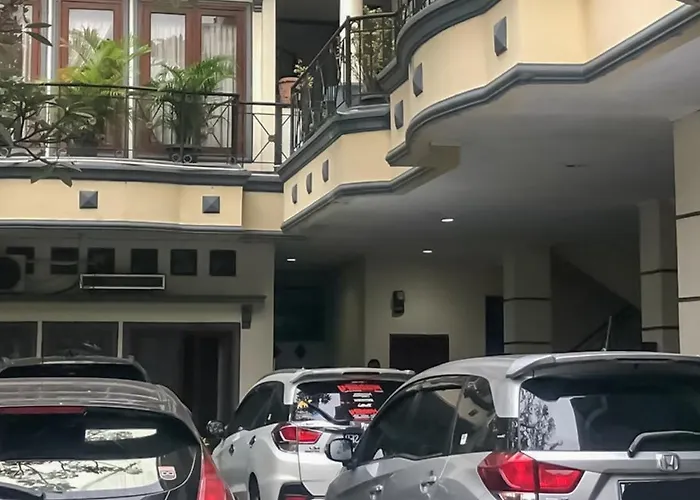 Kemang Place Near Lippo Mall Kemang Mitra Reddoorz